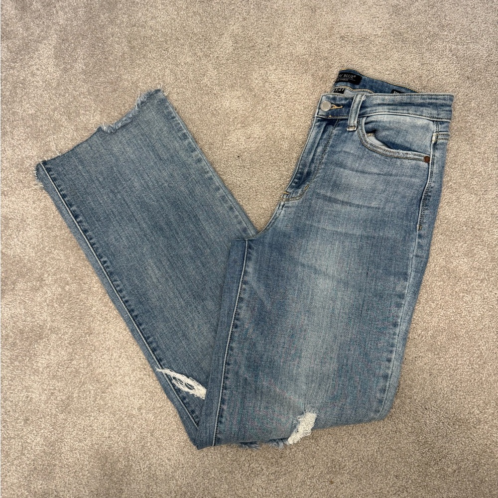 Judy Blue Women Jeans 5/27 Straight Fit Distressed High Rise Stretch Light Wash - Picture 3 of 6